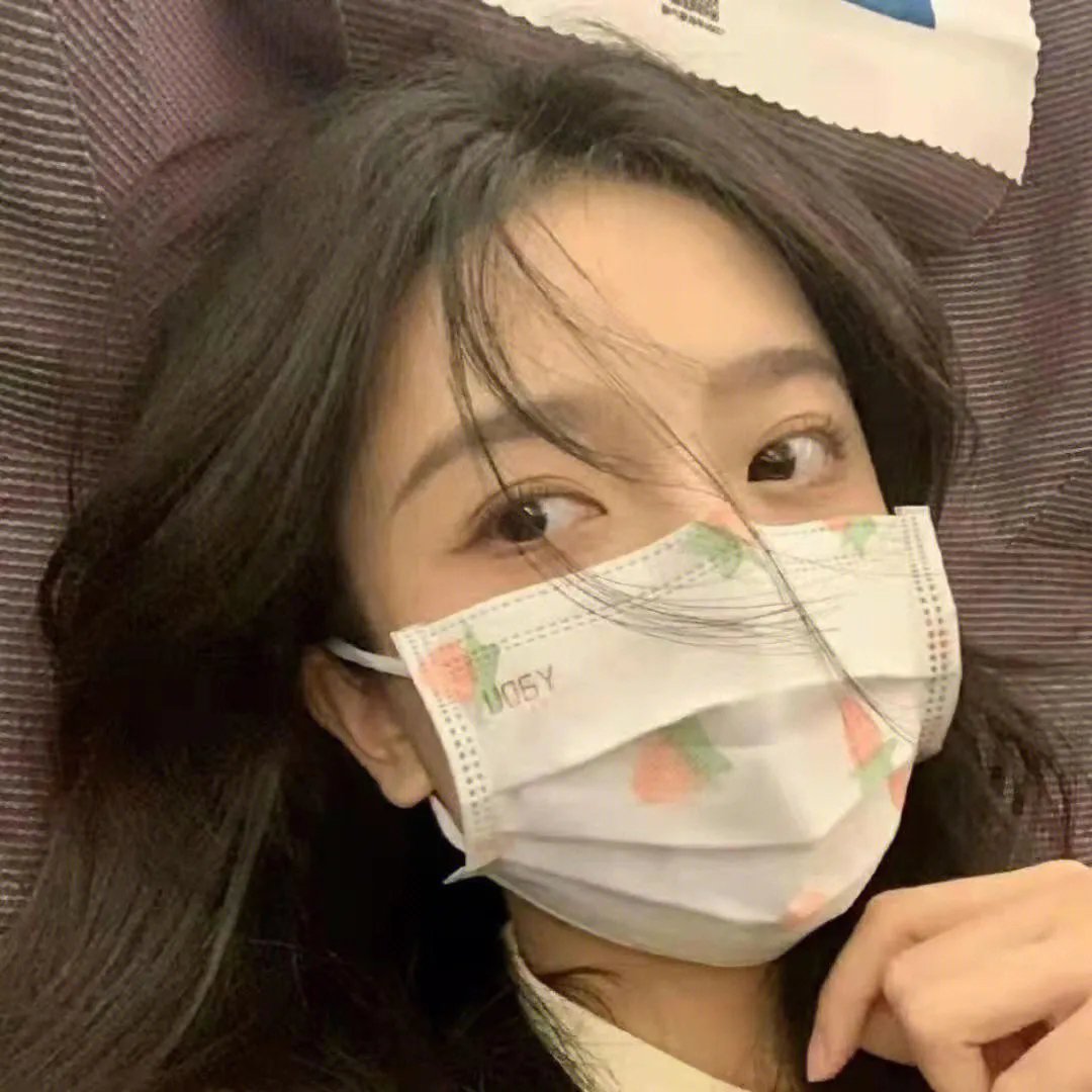 穿成替身后她连夜攻读月嫂手册